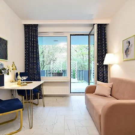 Krzemieniecka 8 Metro Slodowiec By Perfect