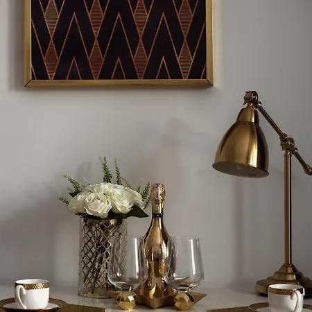 Krzemieniecka 8 Metro Slodowiec By Perfect * Varsovia