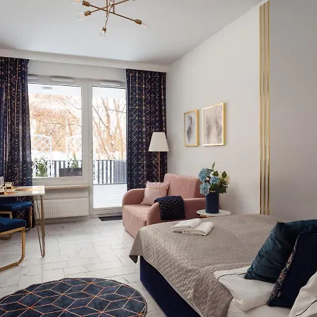 Krzemieniecka 8 Metro Slodowiec By Perfect *